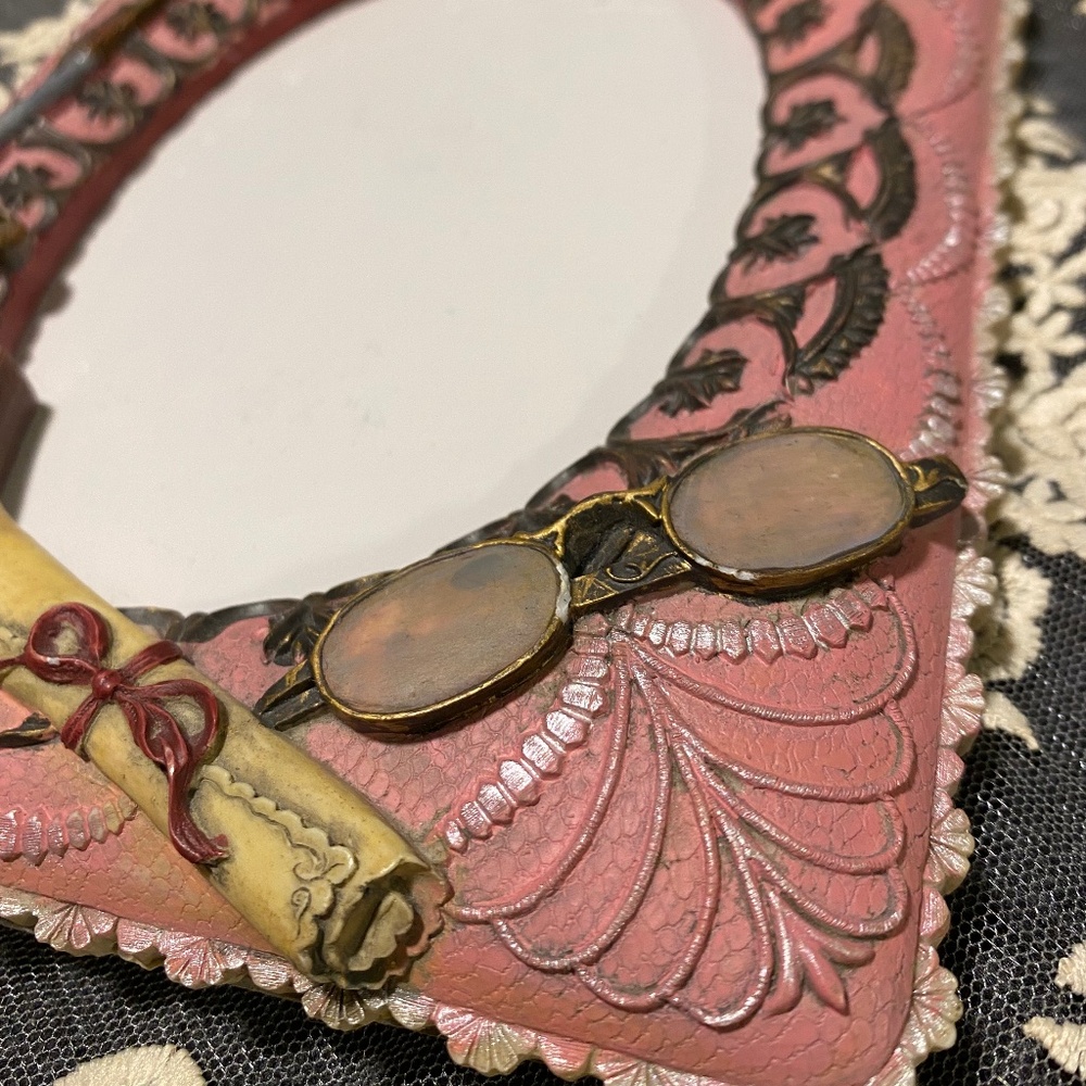 Victorian Style Frame - Picture 2 of 7